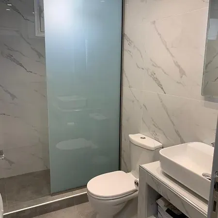 Rhodes Comfort Luxury Lejlighed