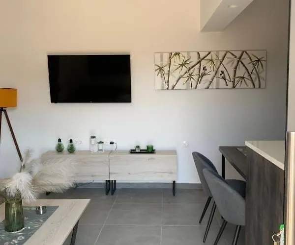 Rhodes Comfort Luxury *