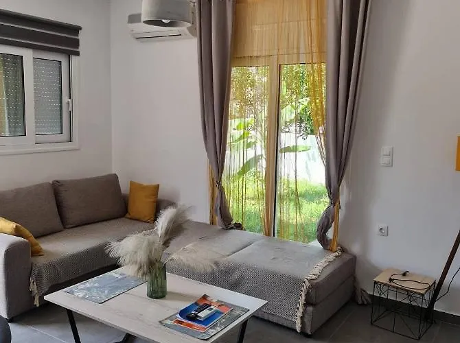 Rhodes Comfort Luxury * Rhodes City