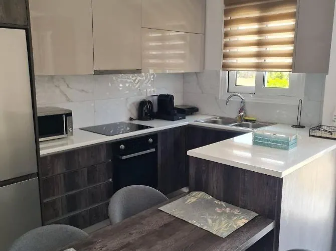 Rhodes Comfort Luxury 아파트 *